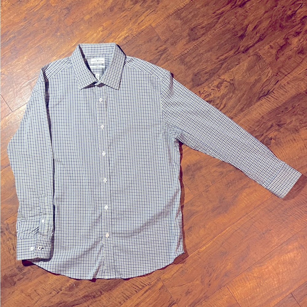 Express button up